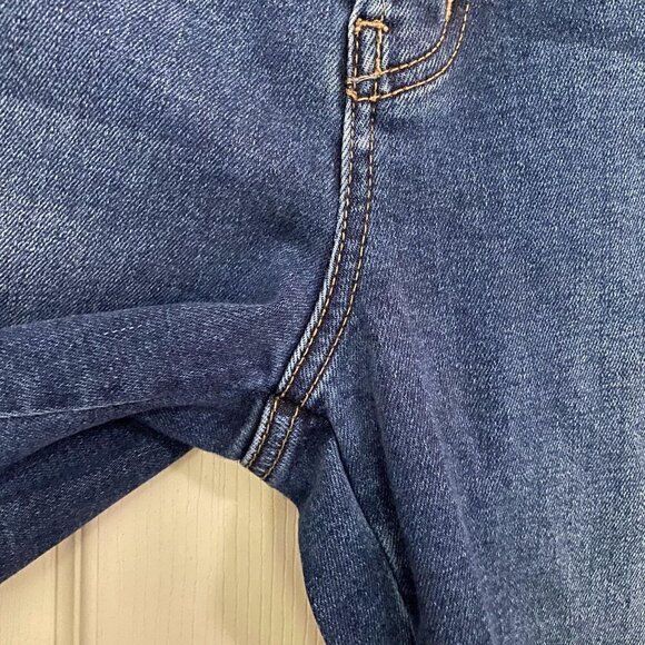 Level 99 Women's Skylar Distressed Button Fly Raw Step Hem High Rise Jeans Sz 30 - Picture 11 of 12